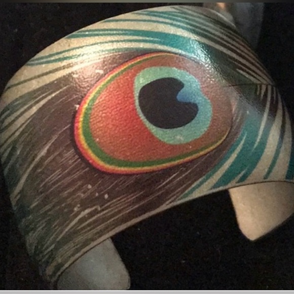 Peacock Feather Cuff Bangle and Earrings - Picture 3 of 13